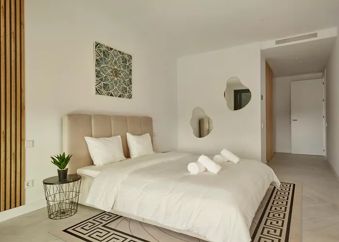 Sunshine Del Mar Апартаменты *